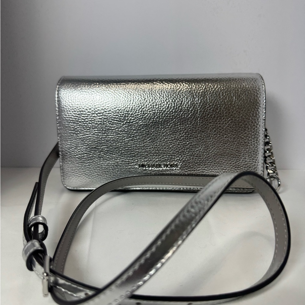NWT ~ Michael Kors Jet Set Travel Med Full Flap Crossbody Silver $258 MSRP